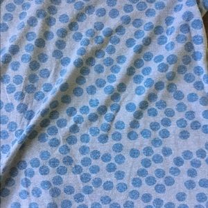 LuLaRoe Tops - LuLaRoe Perfect T Size Large GUC Polka Dots LuLaRoe Tops - LuLaRoe Perfect T Size Large GUC Polka Dots
